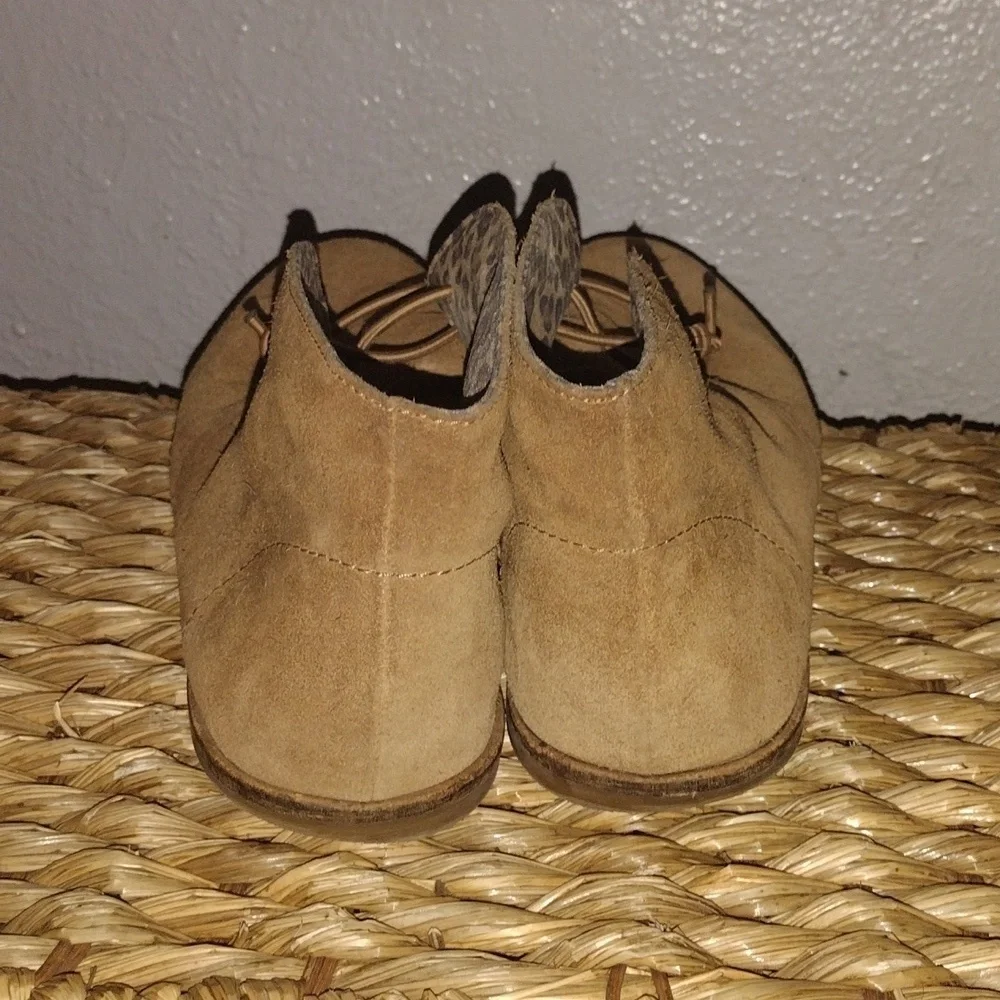 Tan Suede Ankle Boots Leopard Print Lining Chukka Ashbee Laceup Lucky Brand 8.5